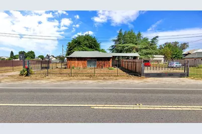 27765 Highway 145, Madera, CA 93638 - Photo 2