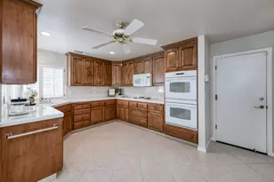 2977 W Pembrook, Fresno, CA 93711 - Photo 16