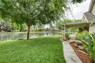 2977 W Pembrook, Fresno, CA 93711 - Photo 48