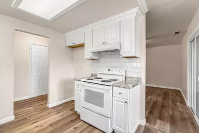 1595 N Pleasant Avenue #101, Fresno, CA 93728 - Photo 12