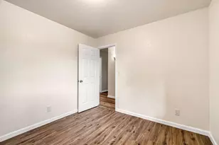 1595 N Pleasant Ave, Fresno, CA 93728 - Photo 16
