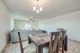 4367 W Saginaw Way, Fresno, CA 93722 - Photo 28