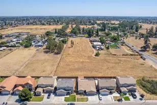 4367 W Saginaw Way, Fresno, CA 93722 - Photo 16