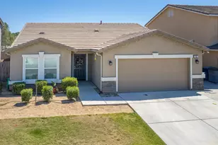 4367 W Saginaw Way, Fresno, CA 93722 - Photo 1
