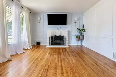 3913 E Fountain Way, Fresno, CA 93726 - Photo 4