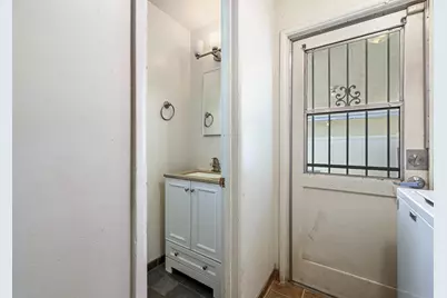 3913 E Fountain Way, Fresno, CA 93726 - Photo 16