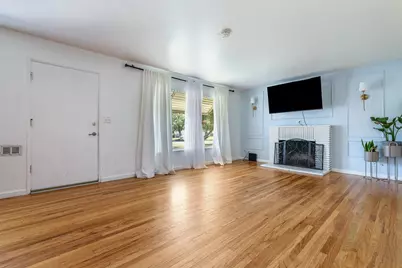 3913 E Fountain Way, Fresno, CA 93726 - Photo 6
