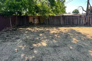 3988 N Fresno St, Fresno, CA 93726 - Photo 34