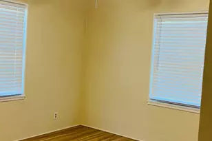 523 W Ivy St, Hanford, CA 93230 - Photo 18