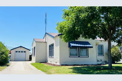 523 W Ivy Street, Hanford, CA 93230 - Photo 2