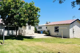 523 W Ivy St, Hanford, CA 93230 - Photo 32
