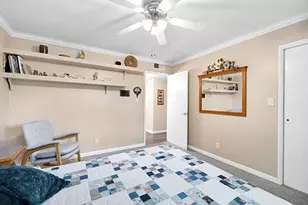 1141 E Paul Ave, Fresno, CA 93710 - Photo 22