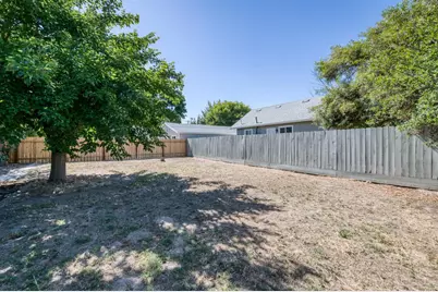 1348 Union Street, Kingsburg, CA 93631 - Photo 22