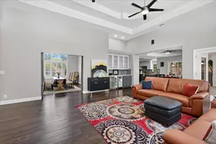 1306 E Valley Forge Dr, Fresno, CA 93720 - Photo 12