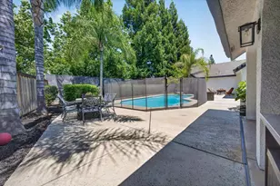 1306 E Valley Forge Dr, Fresno, CA 93720 - Photo 56