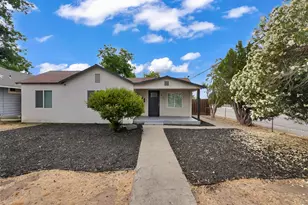 421 Orange Ave, Chowchilla, CA 93610 - Photo 1
