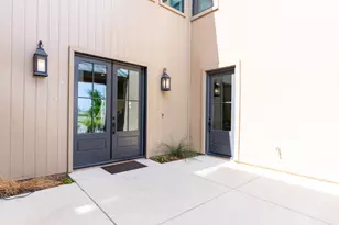 1104 Bloom Ave, Clovis, CA 93619 - Photo 4