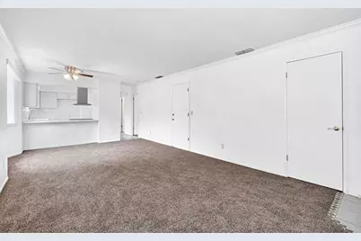 4466 N Cornelia Avenue, Fresno, CA 93722 - Photo 6