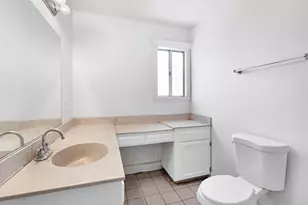 4466 N Cornelia Ave, Fresno, CA 93722 - Photo 20