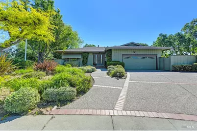 511 Wellington Way, Vacaville, CA 95688 - Photo 1