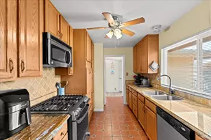 112 Aragon Ct, Vallejo, CA 94591 - Photo 10