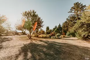 49100 Wickersham Rd, Geyserville, CA 95441 - Photo 44