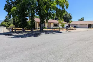 391 Cabernet Pl, Ukiah, CA 95482 - Photo 1