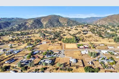 17832 Iris Way, Clearlake Oaks, CA 95423 - Photo 26