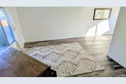 332 Plantation Court, Vacaville, CA 95687 - Photo 2