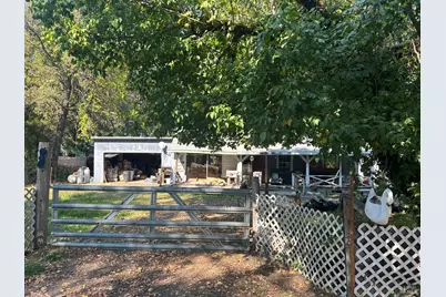 25150 Fairbanks Lane, Covelo, CA 95428 - Photo 2