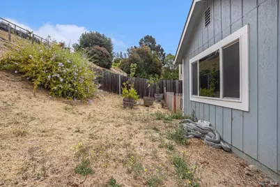 100 Bear Cove Court, Vallejo, CA 94591 - Photo 26