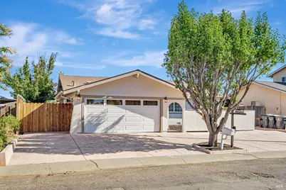 914 Francisco Drive, Suisun City, CA 94585 - Photo 1