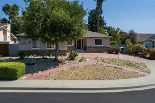 649 Whitney Ct, Vacaville, CA 95687 - Photo 2