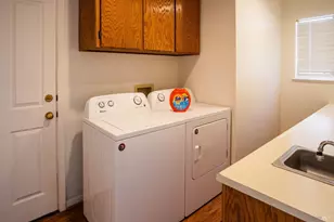 649 Whitney Ct, Vacaville, CA 95687 - Photo 18