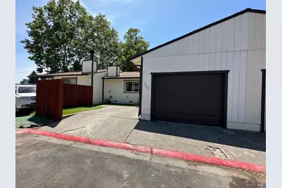 713 Blair Place, Santa Rosa, CA 95401 - Photo 2