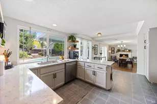 136 Suisun Ct, Vacaville, CA 95688 - Photo 8