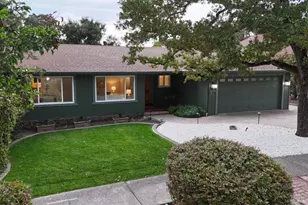 1060 Oakmont Ct, Napa, CA 94559 - Photo 6