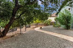 1060 Oakmont Ct, Napa, CA 94559 - Photo 50