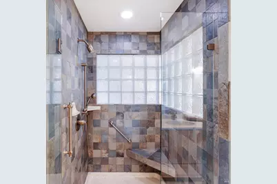 1060 Oakmont Court, Napa, CA 94559 - Photo 42