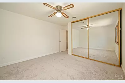 263 Brookdale Drive, Vacaville, CA 95687 - Photo 30