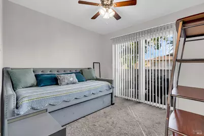 1951 Aletha Lane #4, Vacaville, CA 95687 - Photo 18
