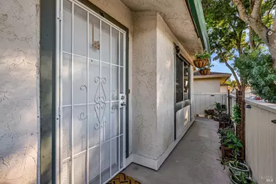 1951 Aletha Lane #4, Vacaville, CA 95687 - Photo 30