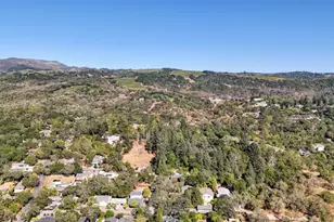 80 Serres Dr, Sonoma, CA 95476 - Photo 46