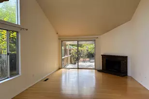 5001 Lakeview Cir, Fairfield, CA 94534 - Photo 2