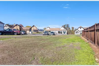 5454 Oxford Drive, Lakeport, CA 95453 - Photo 28