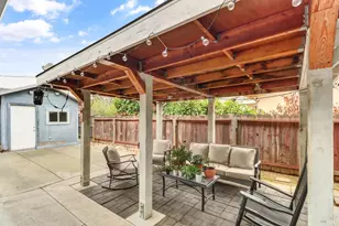 225 E Chestnut St, Dixon, CA 95620 - Photo 54