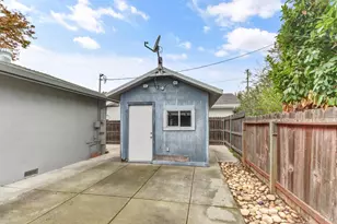 225 E Chestnut St, Dixon, CA 95620 - Photo 56