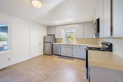 2985 Bennett Valley Road, Santa Rosa, CA 95404 - Photo 16