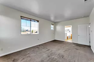 1571 Tommy Ln, Fairfield, CA 94533 - Photo 14