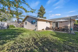 230 E Walnut St, Dixon, CA 95620 - Photo 24